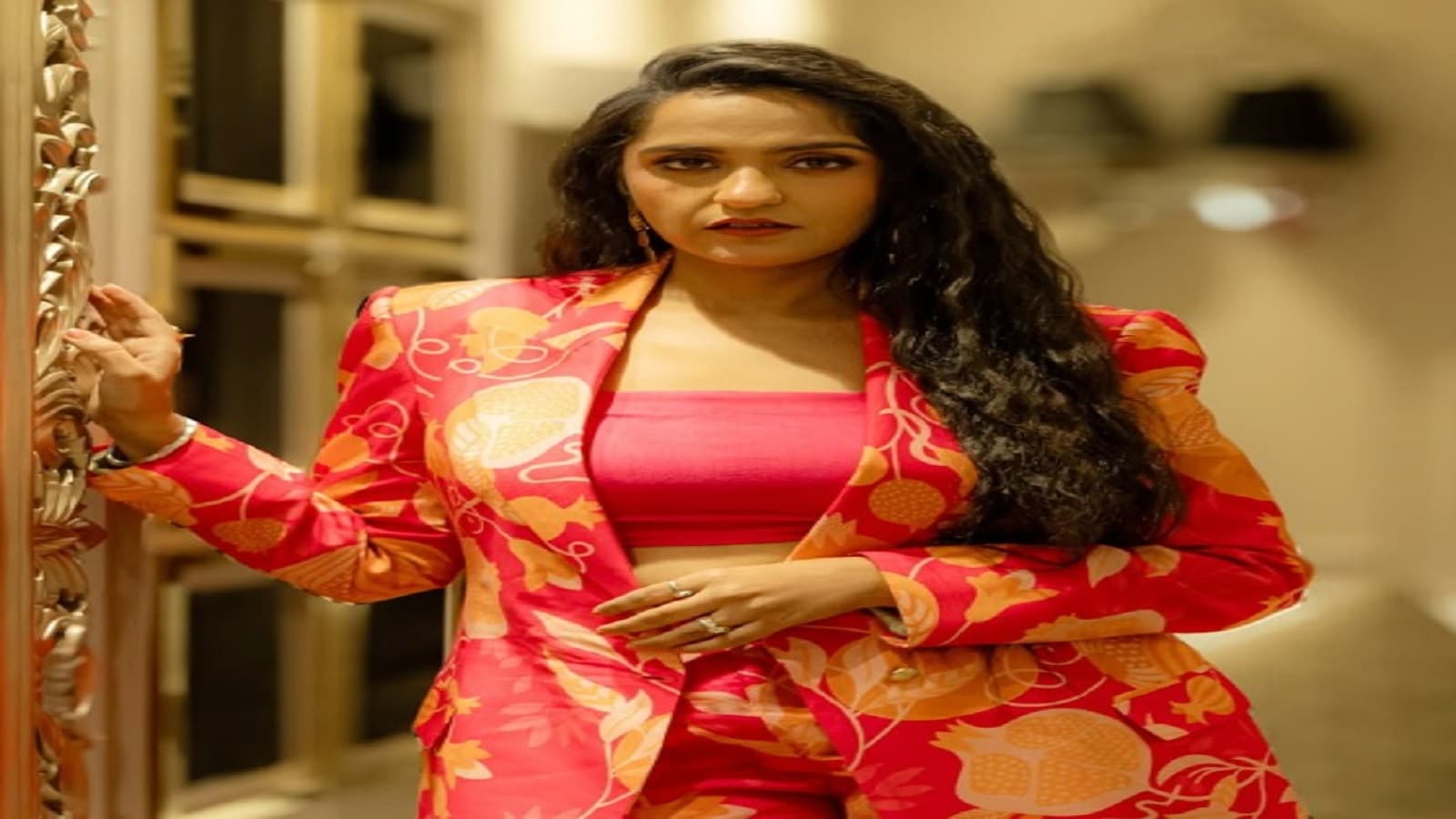 Asees Kaur Says ‘Russ Jana’ Explores Tender, Vulnerable Side of Love