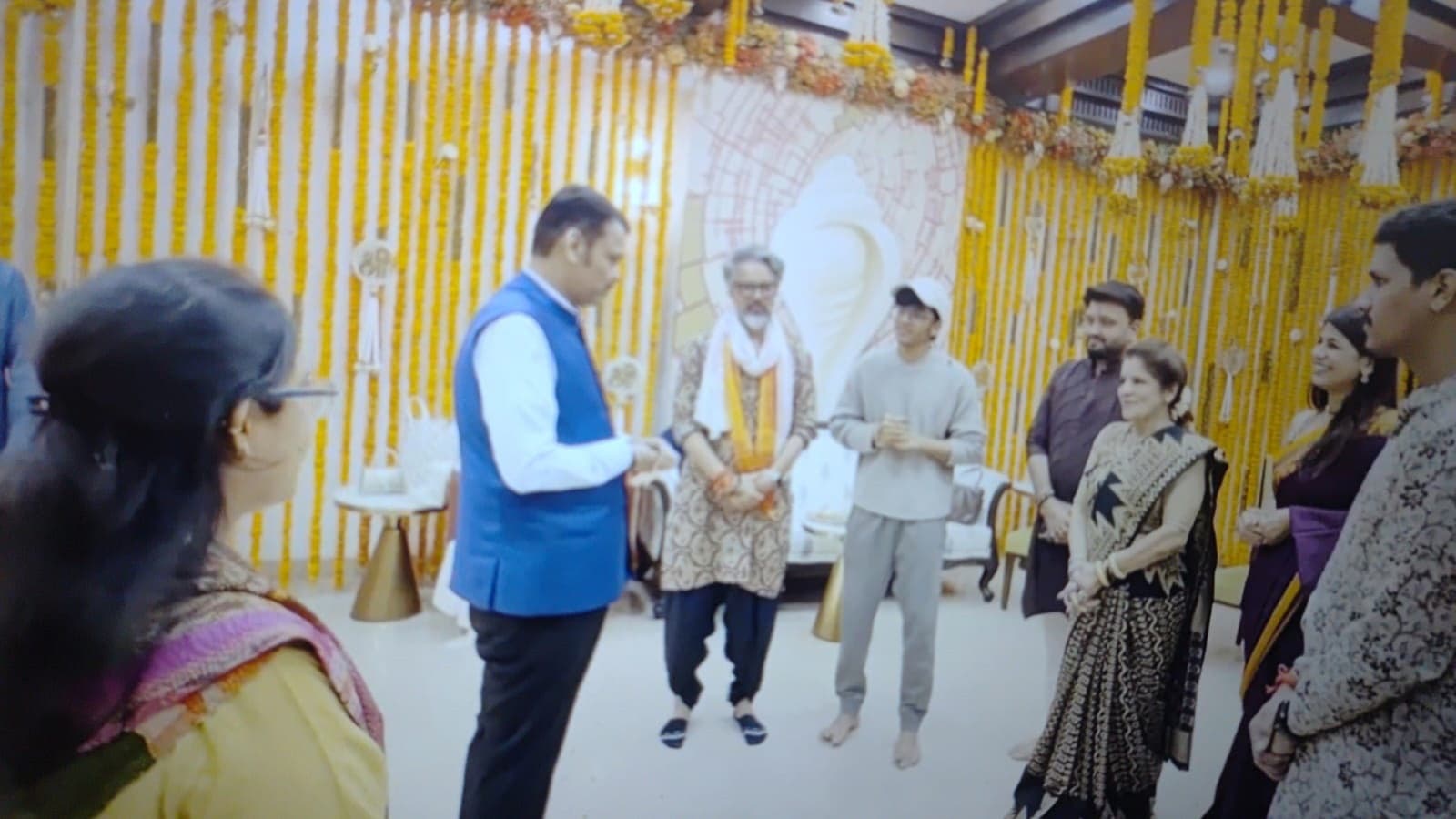 Maharashtra CM Devendra Fadnavis Meets ‘Hanuman Ansh’ Team, Praises Their Work