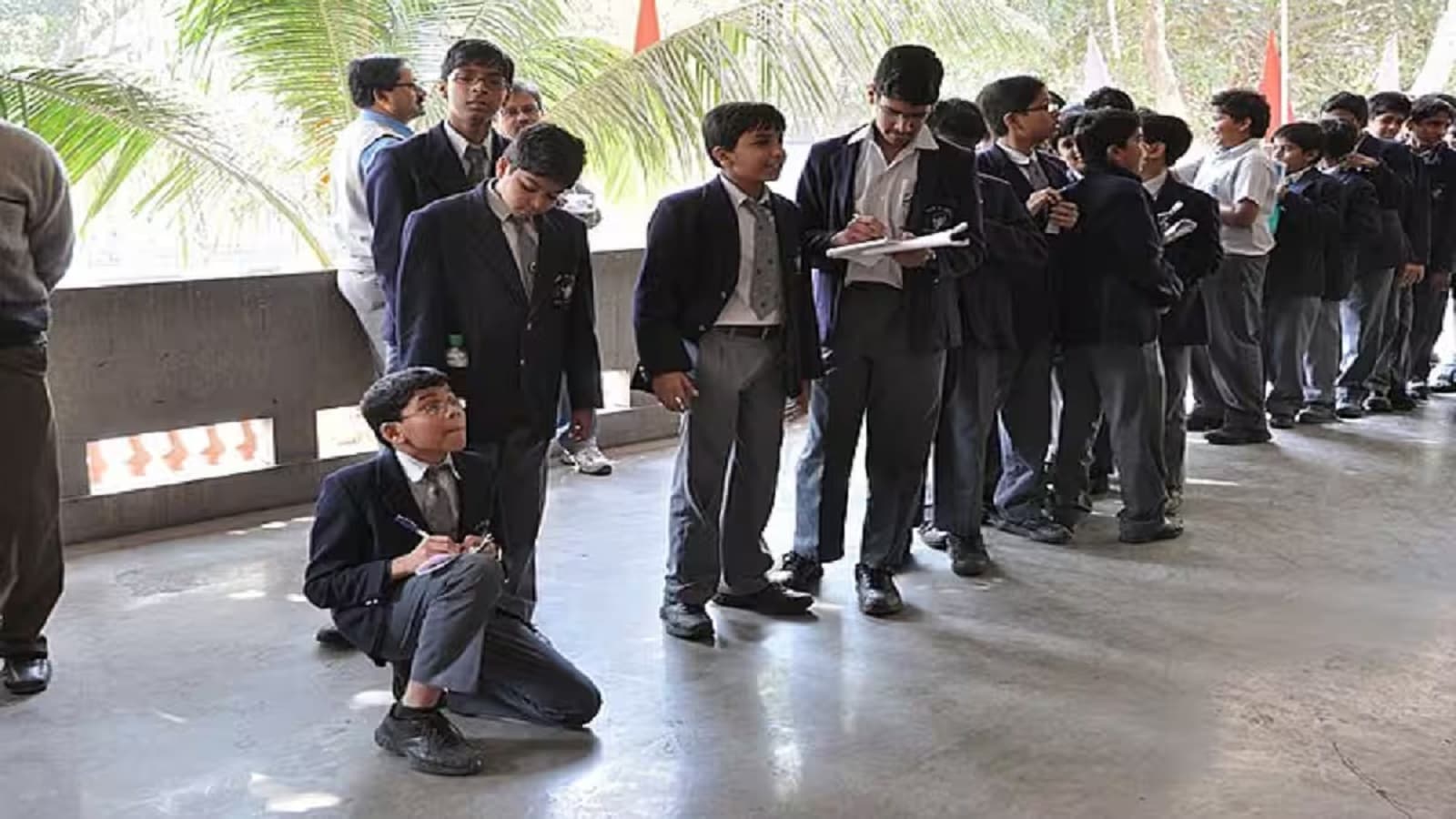 CBSE Date Sheet 2027 LIVE: Class 10, 12 Private Candidate Forms Open Until October 23