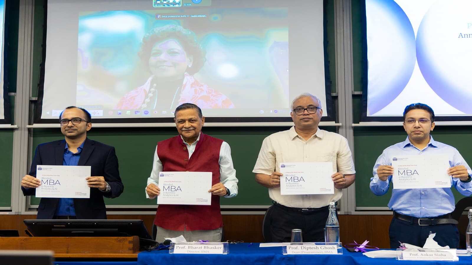 Medhavi Skills University and DGT officials at the signing of a Flexi-MoU agreement for industry-linked skill training.