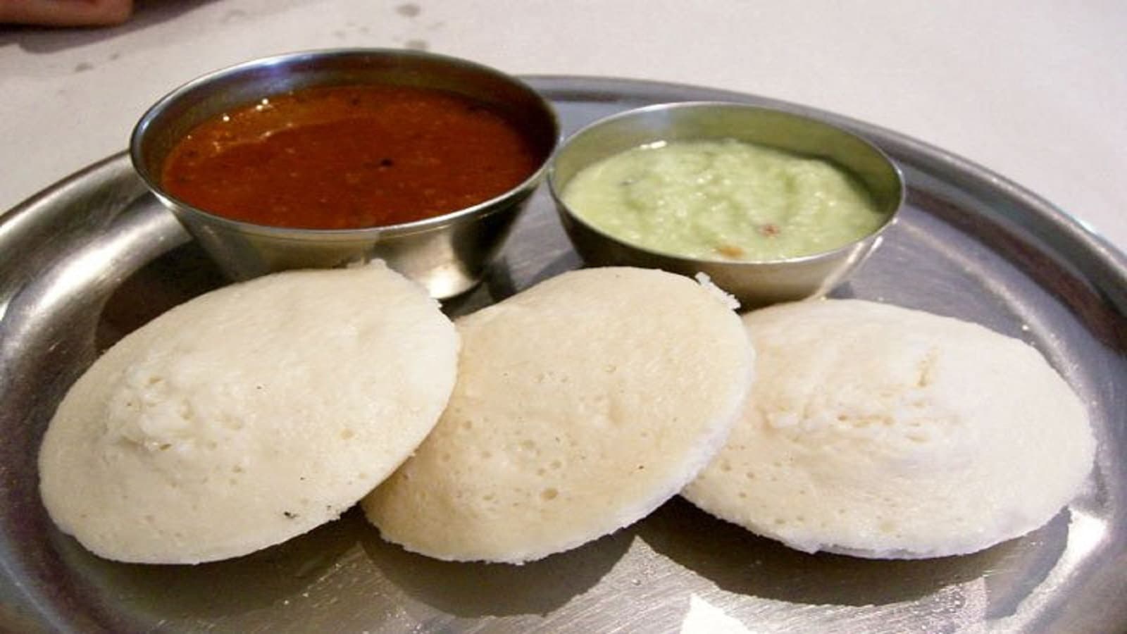 Representative image of idli-sambar, included in Delhi government schools' revised PM-POSHAN midday meal menu.