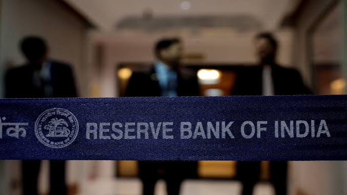 Four Members Warn of Broadening Price Pressures
