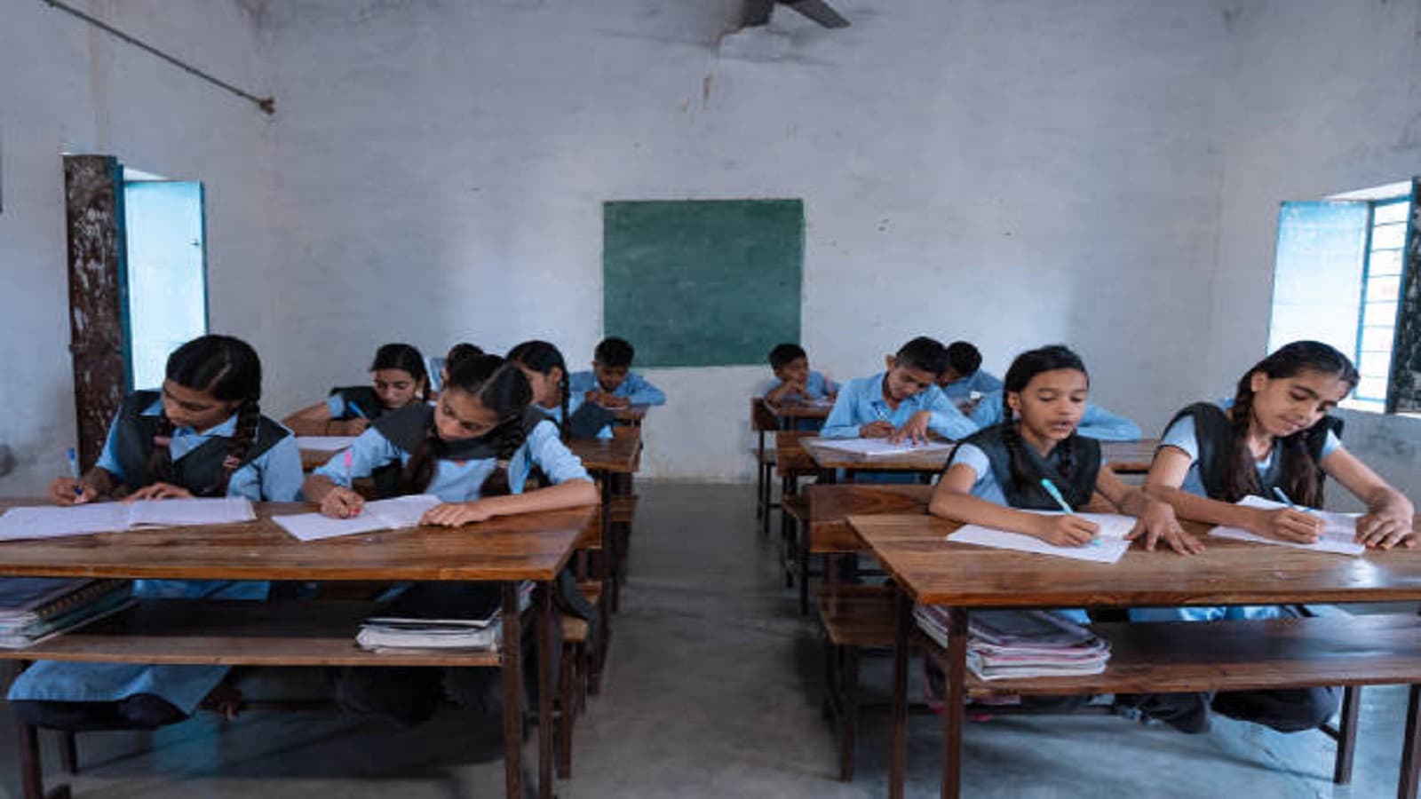 UP Board October 26, 2026, deadline for 940 schools to submit Classes 9, 10, 11 and 12 student lists.