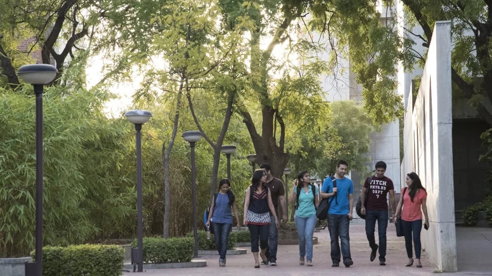 IIM Ahmedabad campus during the Summer Placement Process 2026–28 featuring recruiters from AI, fashion, consulting and finance sectors.