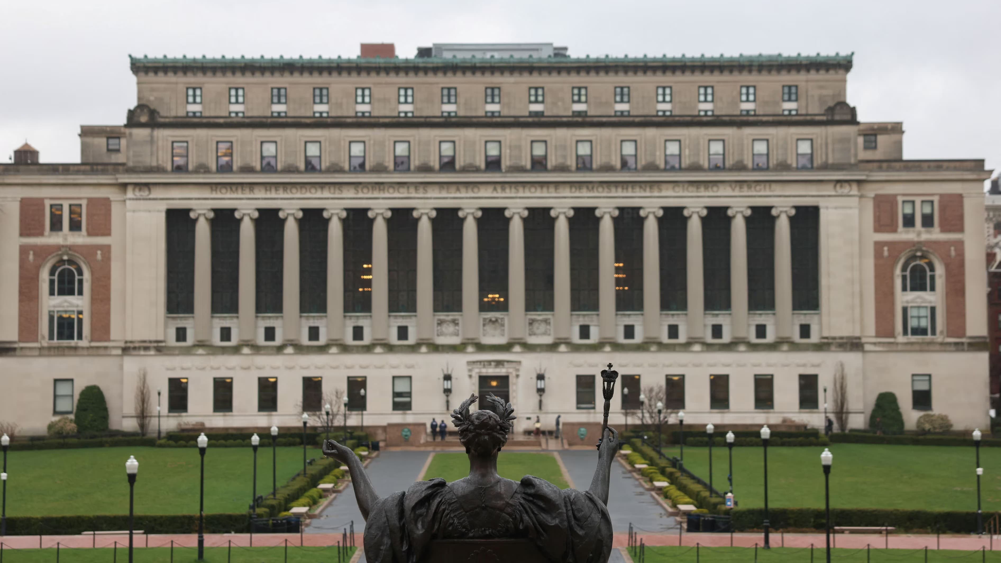 Columbia University anticipates drop in international enrollment amid visa scrutiny and funding uncertainty