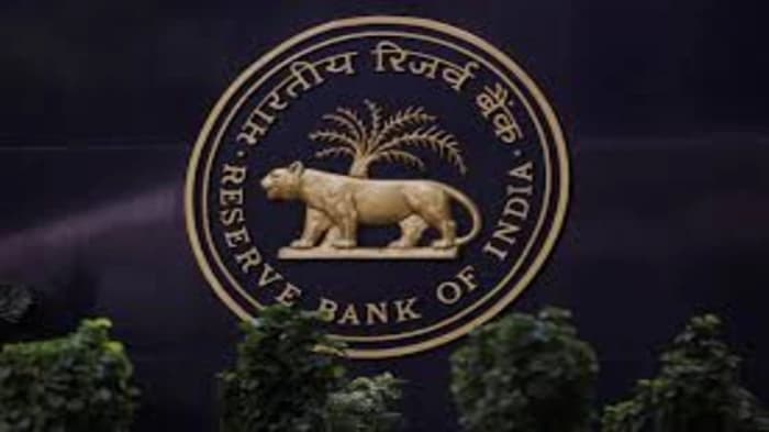 RBI Cuts Repo Rate to 5.25%: Signals Beginning of a New Monetary Easing Cycle