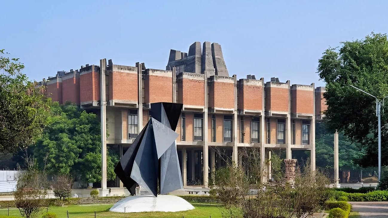 IIT Kanpur hosts UpStart 2025 in South Korea, expands startup outreach