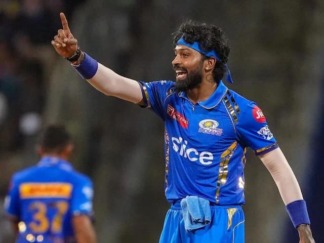 Mumbai Indians skipper Hardik Pandya fined 12 lakhs for slow over rate against Punjab Kings