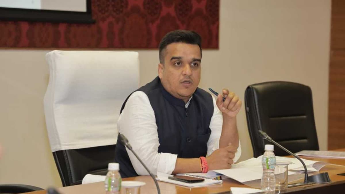 Harsh Sanghvi, Home Minister of Gujarat