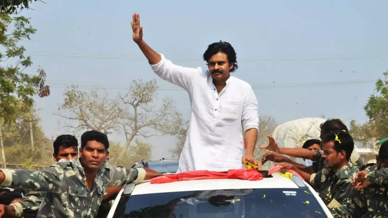 Andhra Deputy CM's convoy allegedly delays JEE aspirants; Pawan Kalyan orders probe