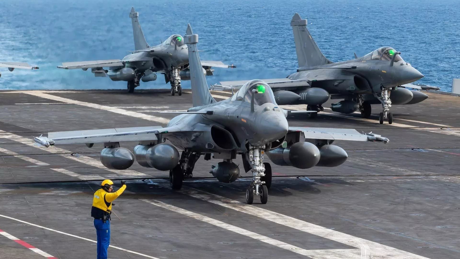 India strengthens naval forces with 26 Rafale Marine jets from France