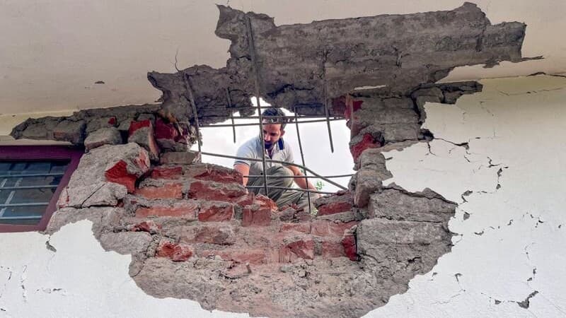 ‘Everything I built is in ruins’: As children cry and villages burn, Kashmir trapped between two warring nations