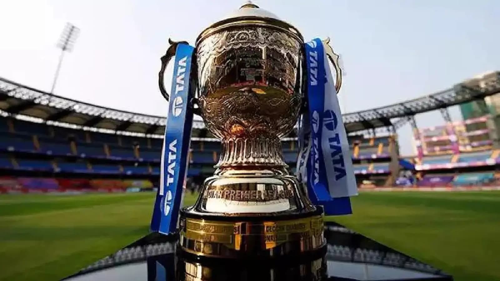 IPL 2025 Trophy