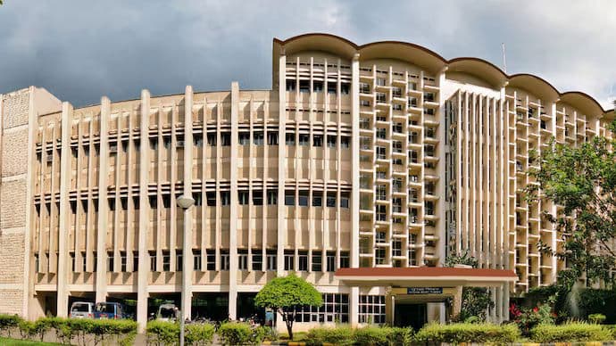 IIT Bombay updates MBA eligibility criteria for 2025–26 intake