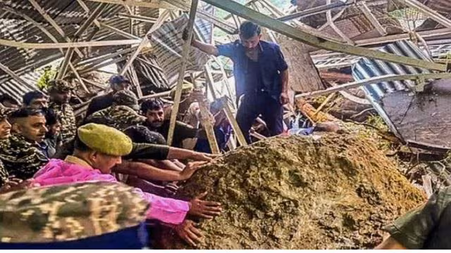 30 pilgrims lost their lives