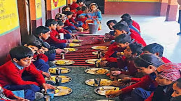 Schools Demand Breakfast Under Midday Meal Scheme — Pushing the Envelope of Nutrition Policy