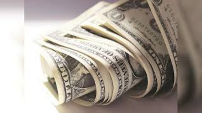 India’s Foreign Exchange Reserves Edge Up by $4 Billion