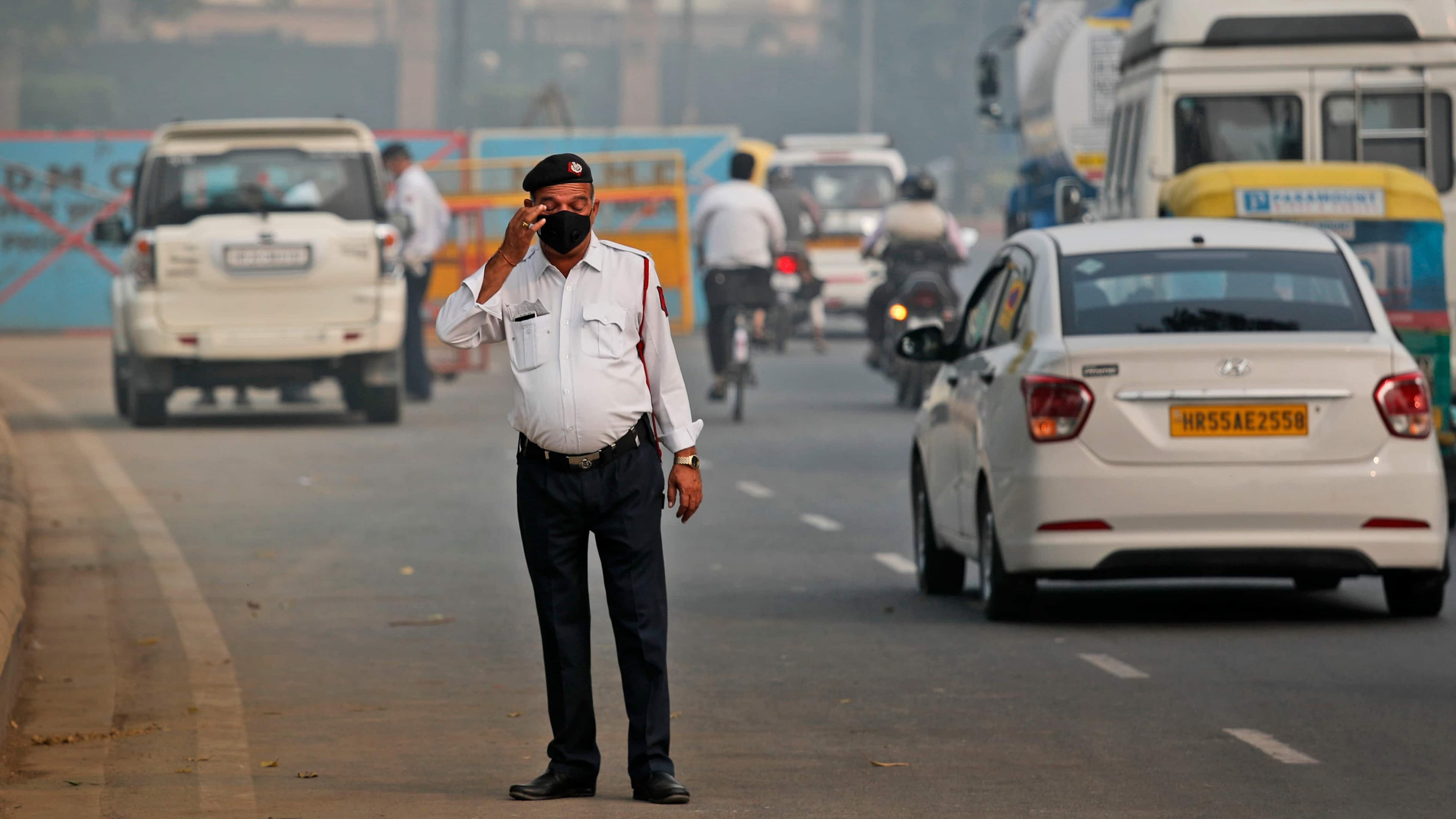 Delhi Police issues traffic advisory amid AI summit and CBSE board exams