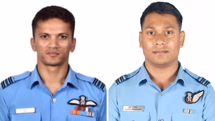 Two Indian Air Force pilots