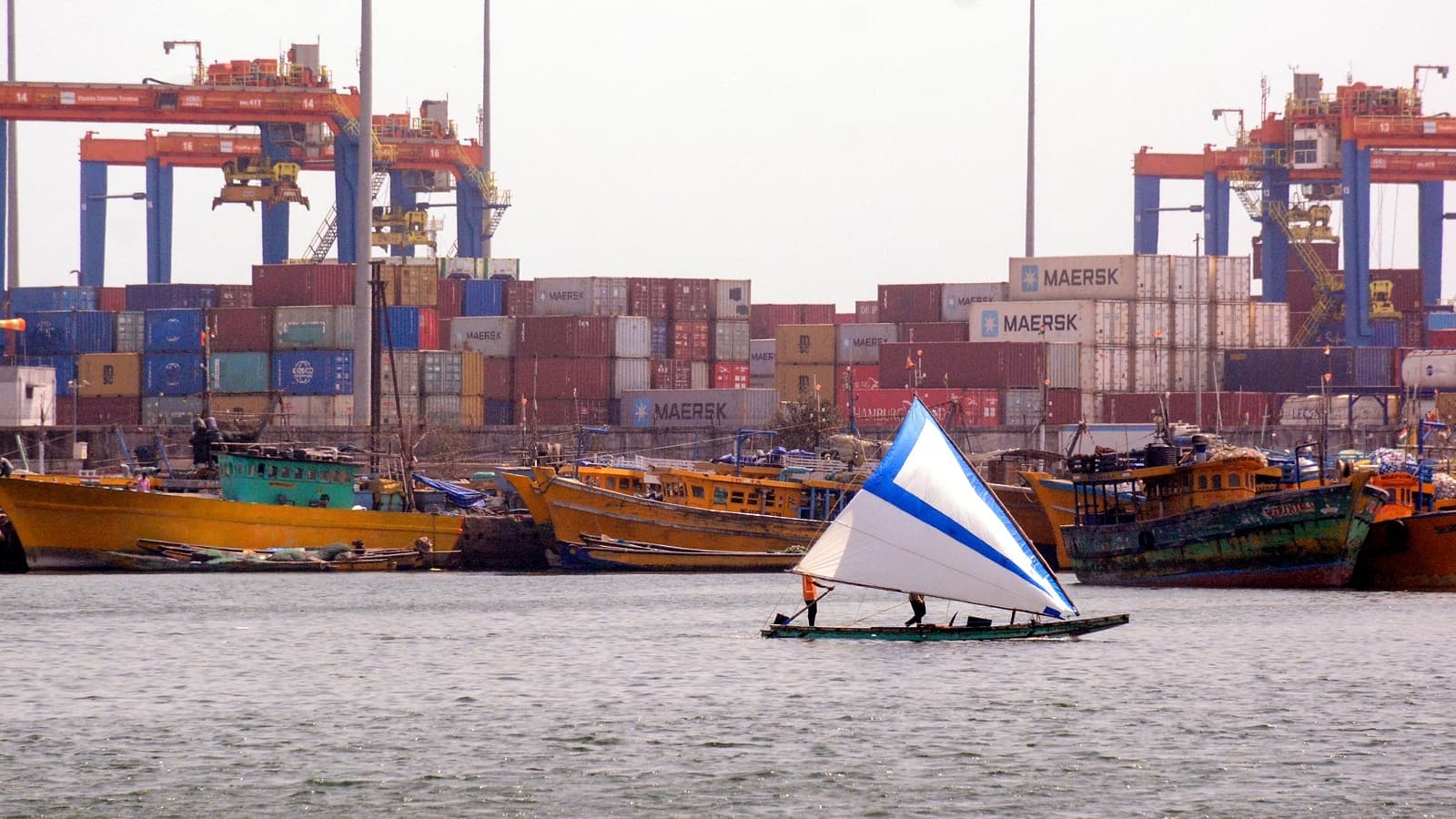 India’s Big Container Push: New Scheme Targets Import Dependence, 53,000+ Jobs