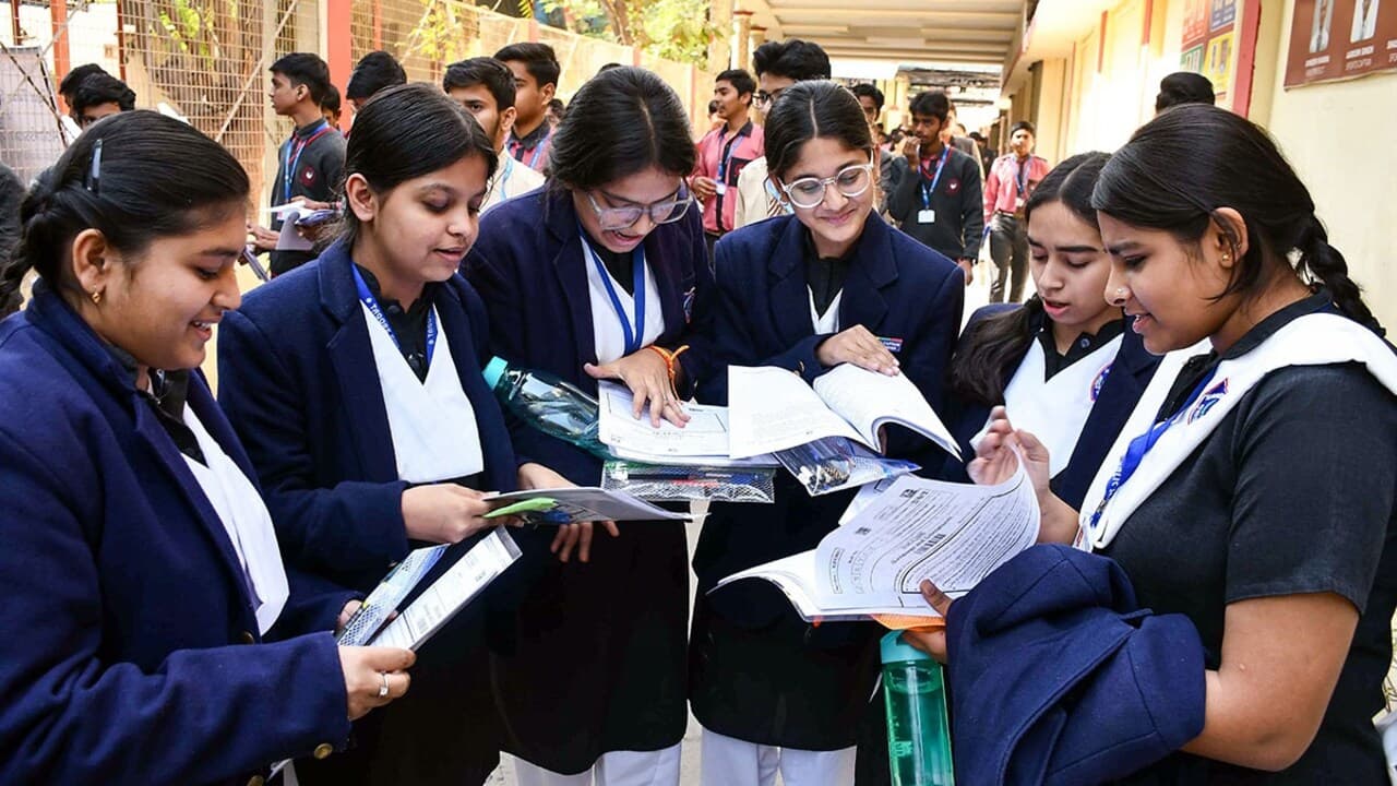 CBSE’s new curriculum faces textbook crunch, leaving students grappling with exam changes: Parliamentary panel