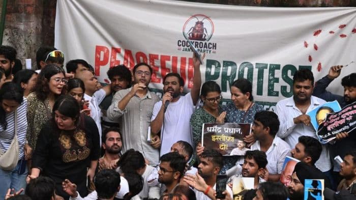 Supreme Court forms five-member panel to probe police action during student protests