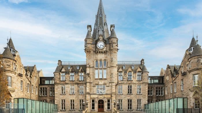University of Edinburgh to close more than 90 degree programmes from 2027