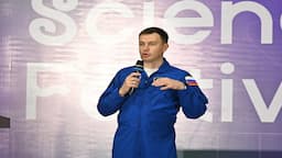Nikolai Tikhonov speaking to students about space exploration during Science Festival India 2026 at KCG College of Technology in Chennai.