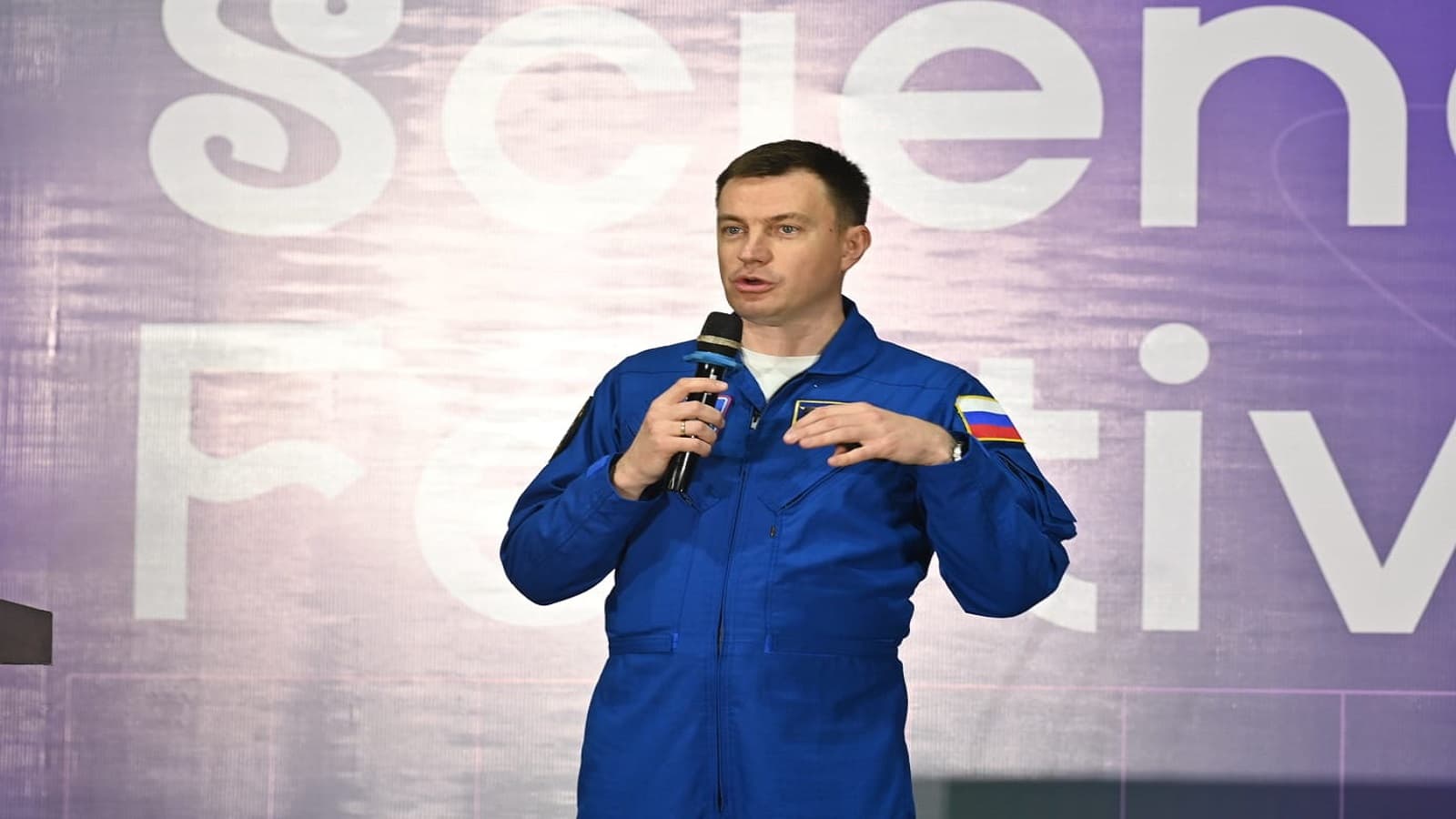 Nikolai Tikhonov speaking to students about space exploration during Science Festival India 2026 at KCG College of Technology in Chennai.