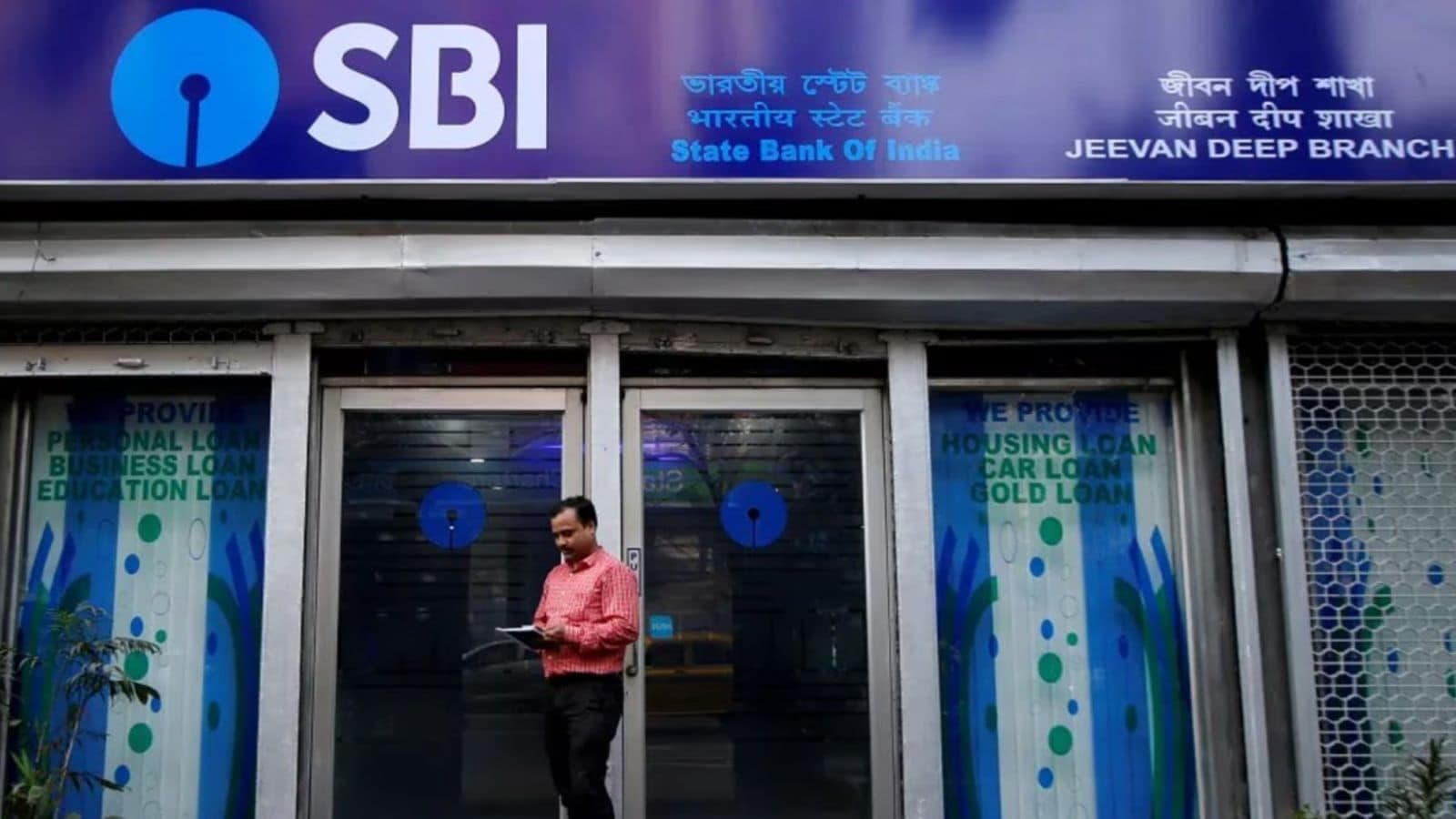 SBI probes data leak after personal details in 3,897 customer records surface on dark web
